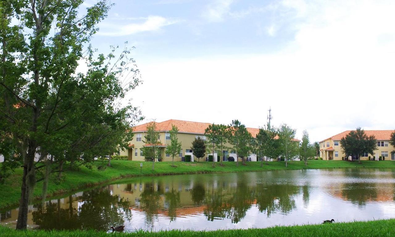 Four Bedrooms Townhome 5161 Kissimmee Exterior photo