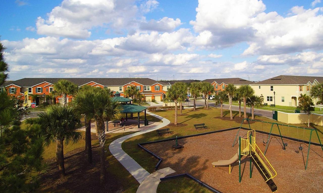 Four Bedrooms Townhome 5161 Kissimmee Exterior photo